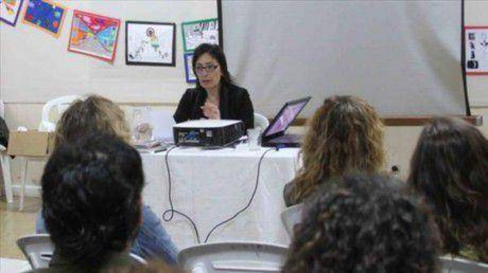 En los �ltimos siete a�os se detectaron entre 95 y 100 casos de HIV en Chubut