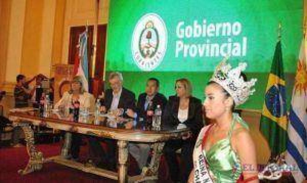 A�da Kemelmajer de Carlucci expuso sobre los cambios en el C�digo Civil y Comercial 