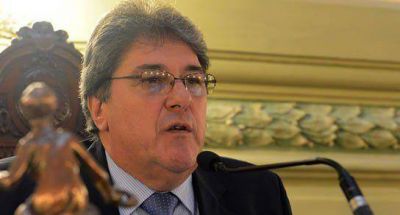 �Binner le falta el respeto al 54 % de los argentinos� 