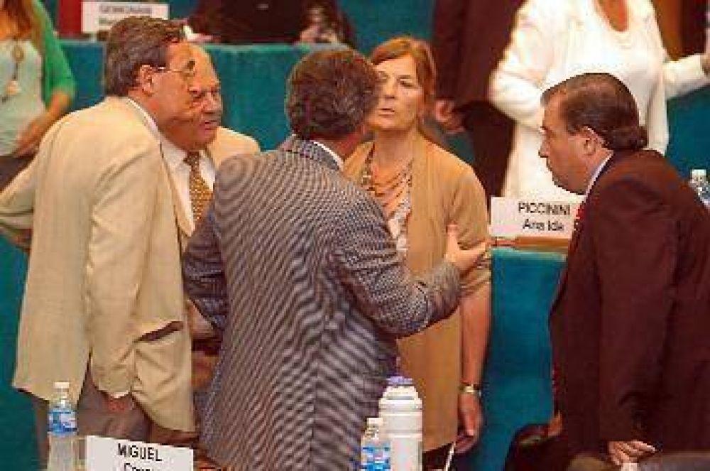 Aprueban la creaci�n de juzgados en Bariloche y El Bols�n 