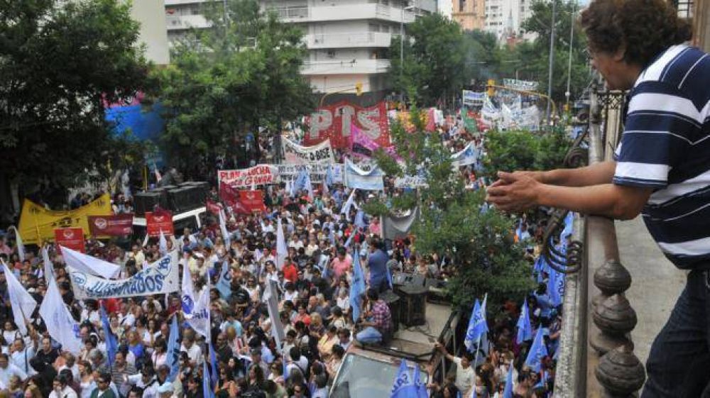 Elevada adhesi�n al paro y acto reducido