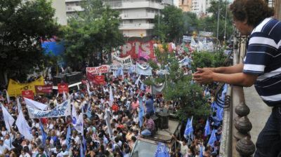 Elevada adhesi�n al paro y acto reducido