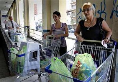Desde que las cobran, se va al s�per con bolsa propia