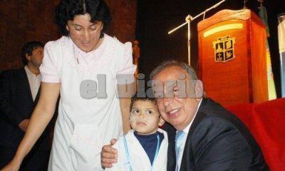 El intendente, cr�tico: �Fall� el sistema de salud�