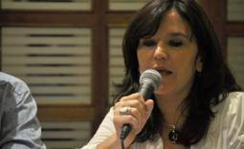 El radicalismo embisti� duro contra el kirchnerismo en el Congreso 