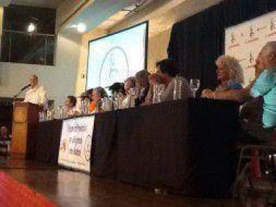 Elecciones 2015: La Juan Domingo postul� la f�rmula Scioli-Massa en Mar del Plata