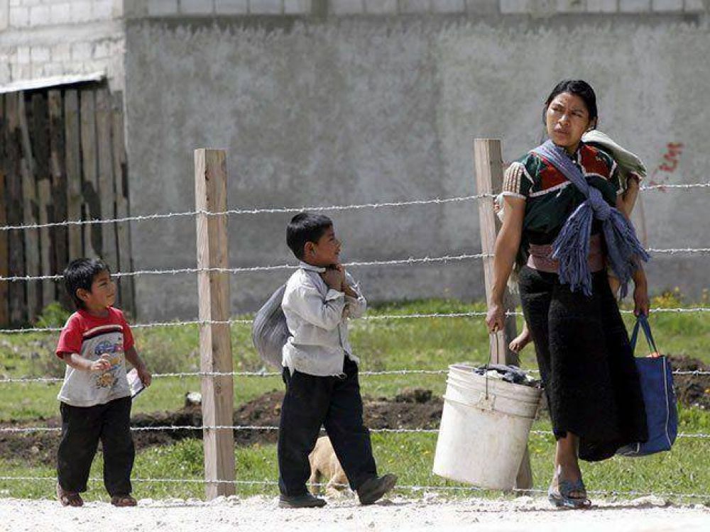 Inclusi�n Social forest� el nuevo barrio de viviendas sociales de Juana Koslay 