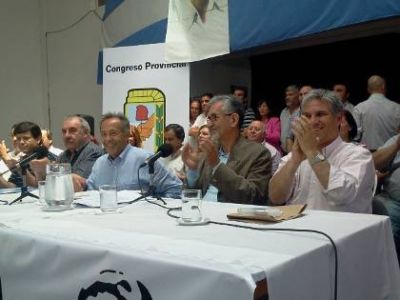 Asumi� la nueva conducci�n del PJ provincial 