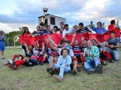 Estancia Grande grit� campe�n por primera vez 