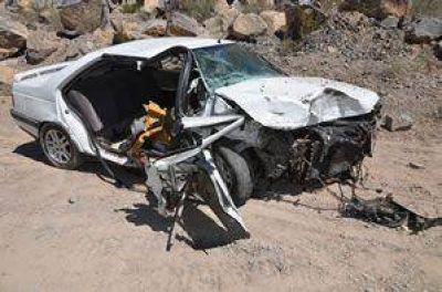 Impactante choque antes del Jard�n de los Poetas: Dos autos colisionaron y dejaron siete heridos	