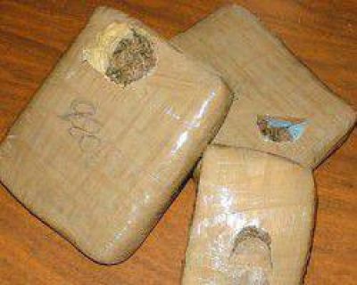 La polic�a secuestr� 4 kilos de marihuana 