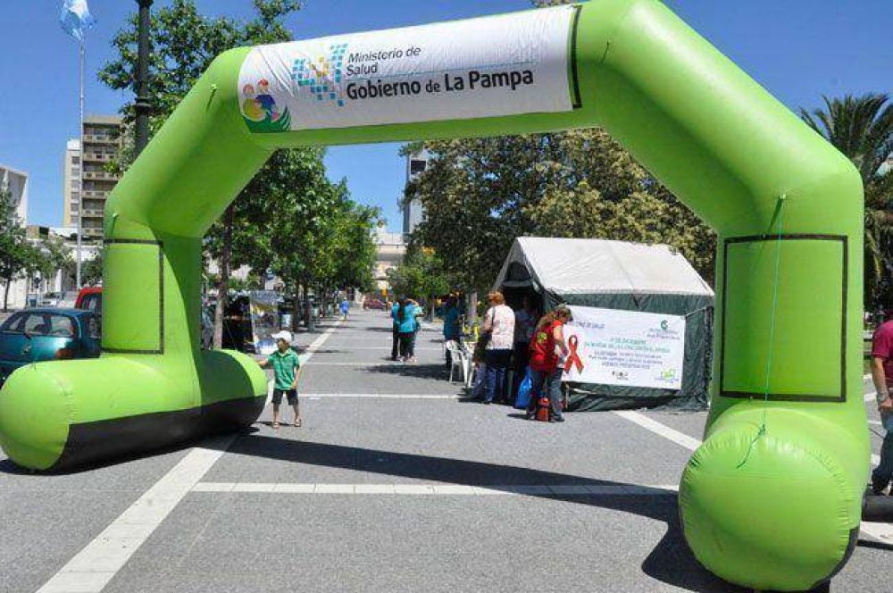Actividades en la Plaza San Mart�n por el D�a de la Lucha Contra el SIDA 