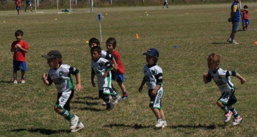 Hubo encuentro de Escuelas de F�tbol en Uni�n