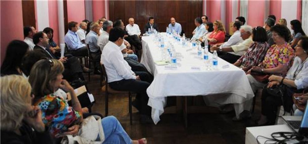Bucca, el INTA y las instituciones cerca de un acuerdo