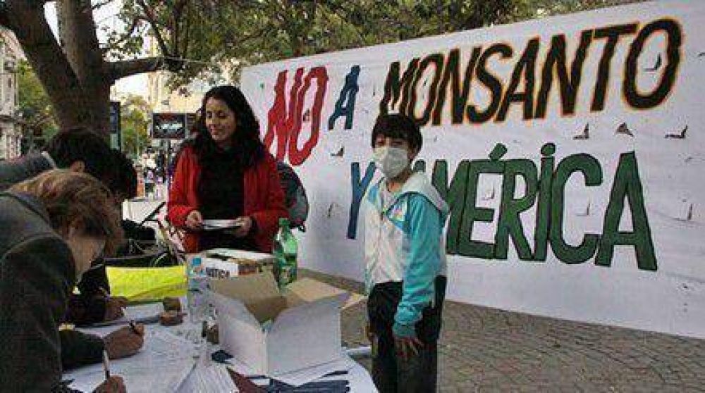 Vecinos de Malvinas vuelven a marchar contra Monsanto