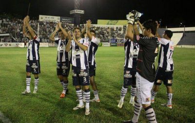  Talleres lo dio vuelta y venci� 2 a 1 a Alumni en el Kempes