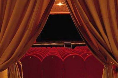 Carlos Paz: Las entradas de los teatros salen entre $100 y $300