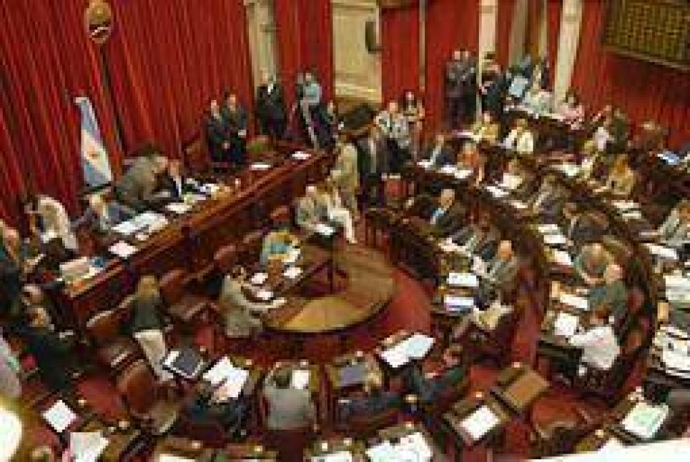 El kirchnerismo se impuso en el Senado y se vota el 28 de junio