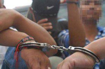 Ladr�n sorprendido en el garaje de una vivienda 