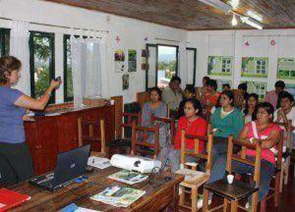 En el Parque Bot�nico Municipal: Con gran �xito culmin� el ciclo de charlas 2012 de �Encuentro con la Biodiversidad� 