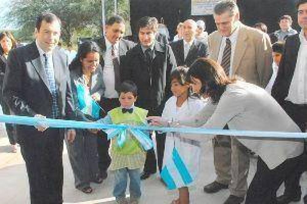 Con la inauguraci�n de una escuela, Gerardo Zamora cerrar� el ciclo lectivo 