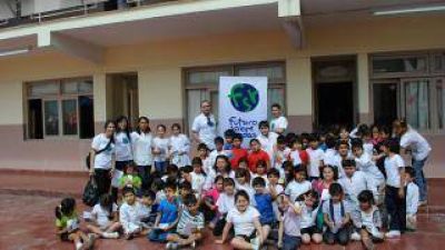 Proyecto escolar dirigido por los integrantes de la empresa LUMA 