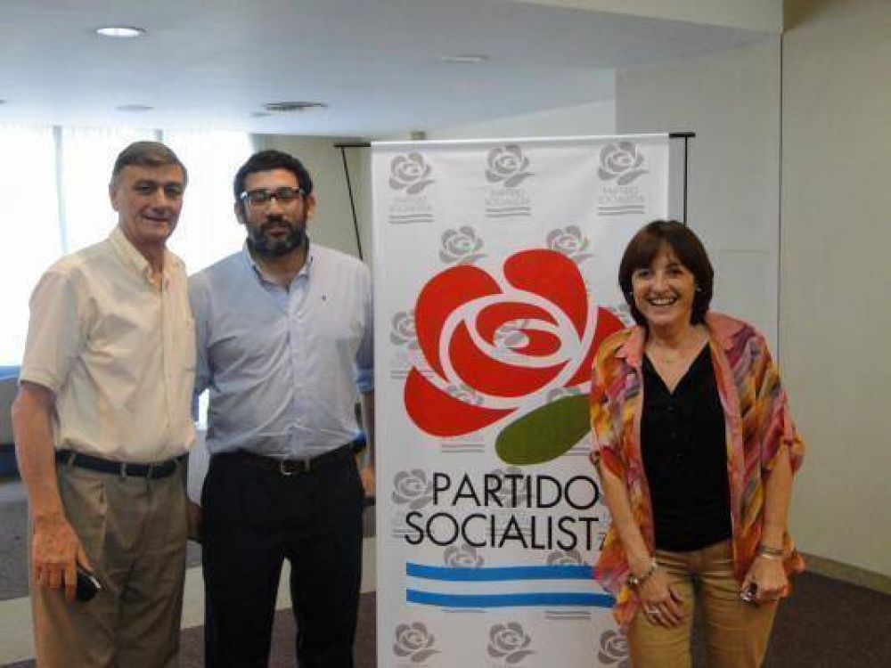 Binner cerr� reuni�n del Consejo Federal 