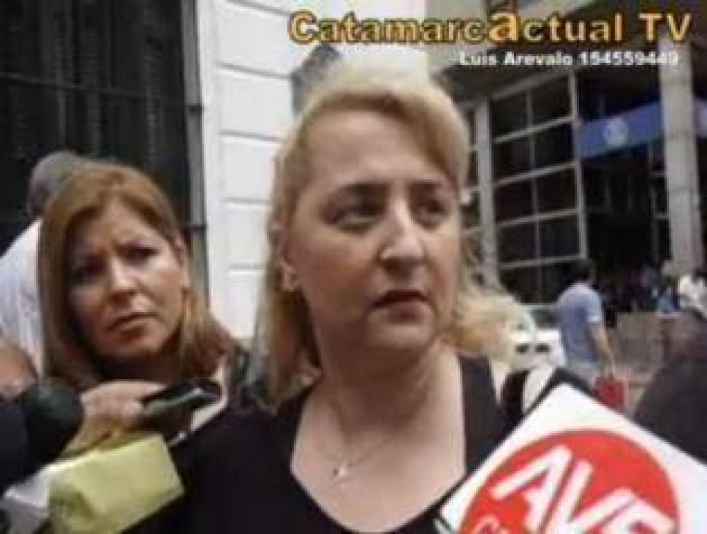 Comerciantes de la Peatonal convocan a un apag�n 