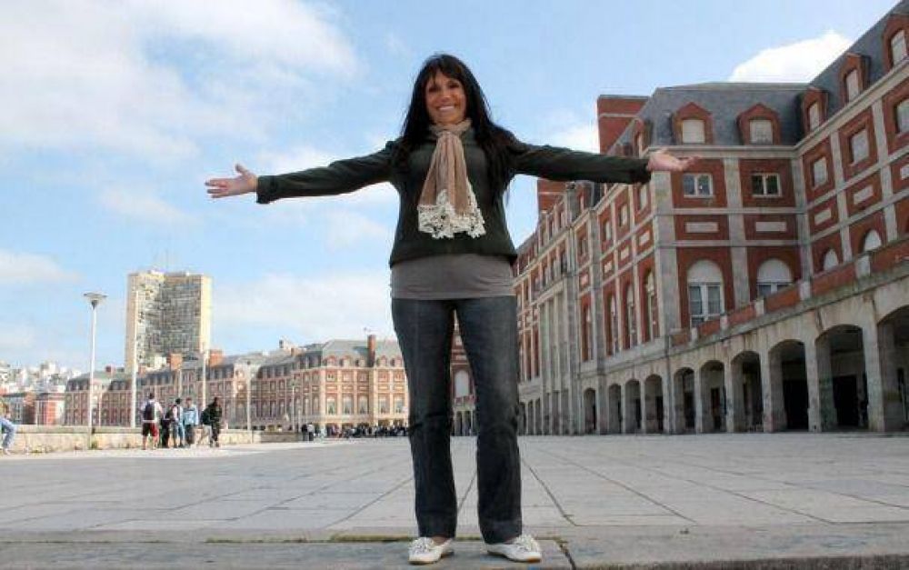 Liliana Dom�nguez, la tanguera de la Rambla