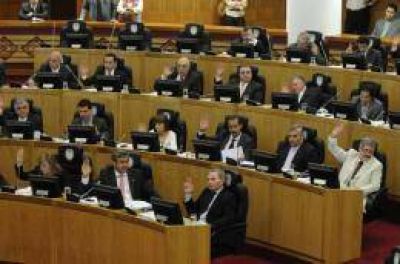 El presupuesto legislativo crece un 36,8% en 2013 