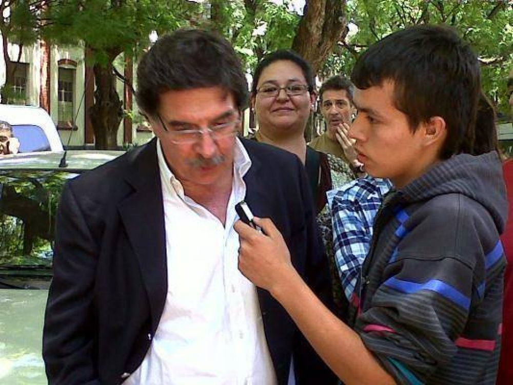Presencia local en Encuentro Nacional de Radios Escolares