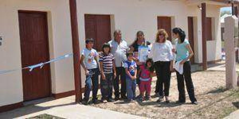  Esta semana el gobierno concretar� la entrega de 180 nuevas viviendas