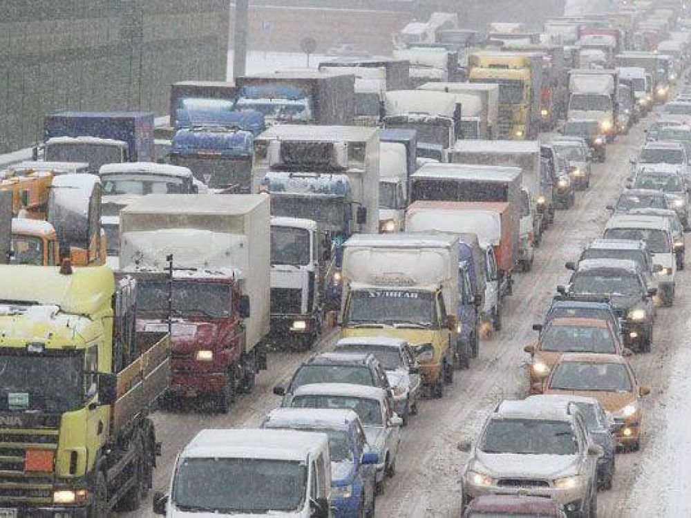 Rusia: llevan tres d�as varados por una nevada