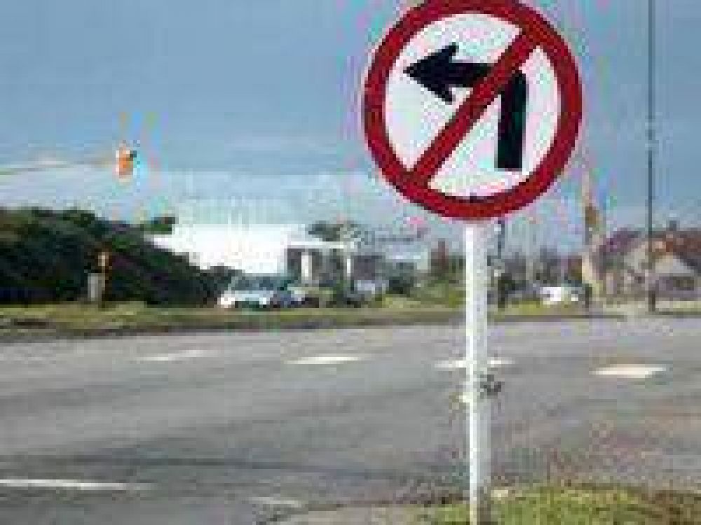Piden la suspensi�n de la prohibici�n del giro a la izquierda