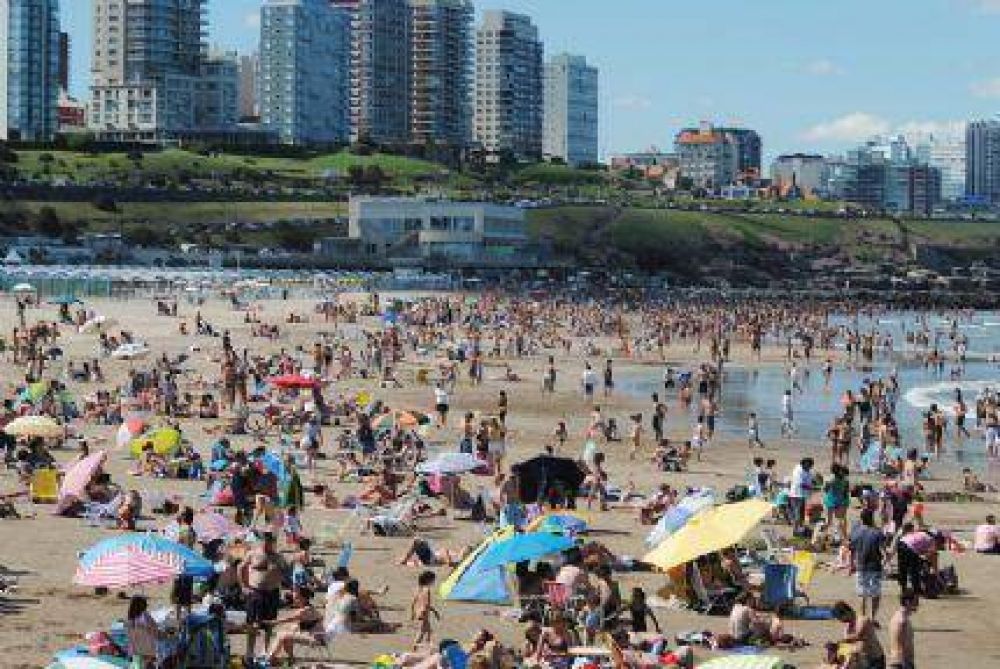Mar del Plata vivi� un anticipo veraniego con una temperatura que alcanz� los 30,2 grados