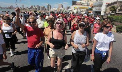 Caminata solidaria en el final de la semana de la lucha contra el VIH SIDA