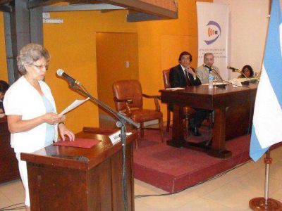 Myrta Cabana consigui� premio especial del jurado