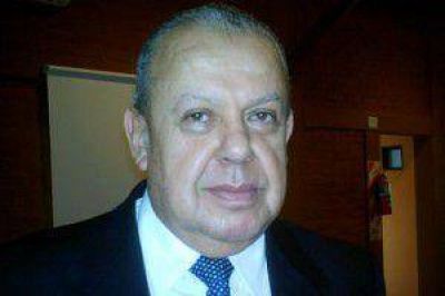  Eleit habl� sobre la recategorizaci�n a estatales planteado por gremios