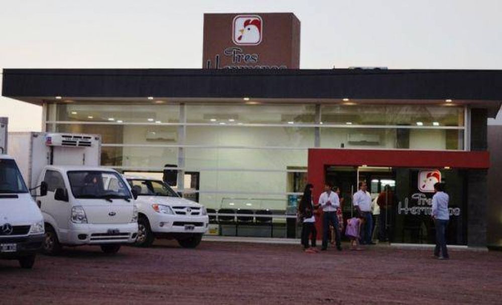 Inaugur� su nueva planta Distribuidora "Tres Hermanos"