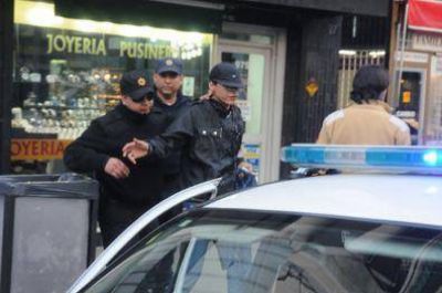 Investigaciones detenidas