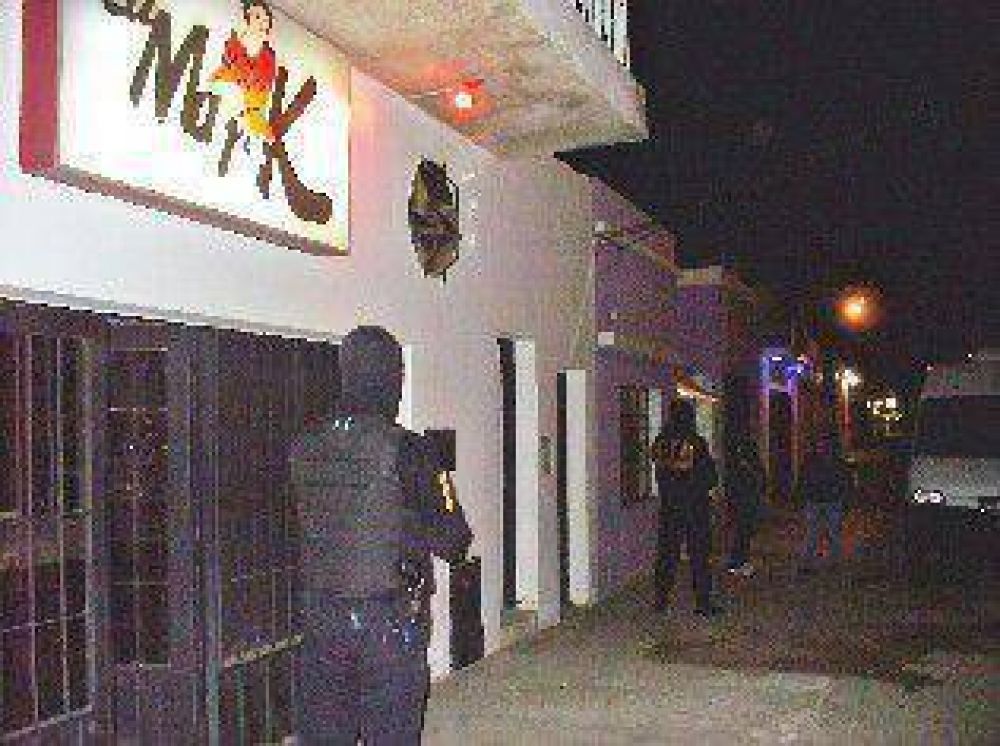 Secuestraron arma e identifican mujeres extranjeras en wisker�a