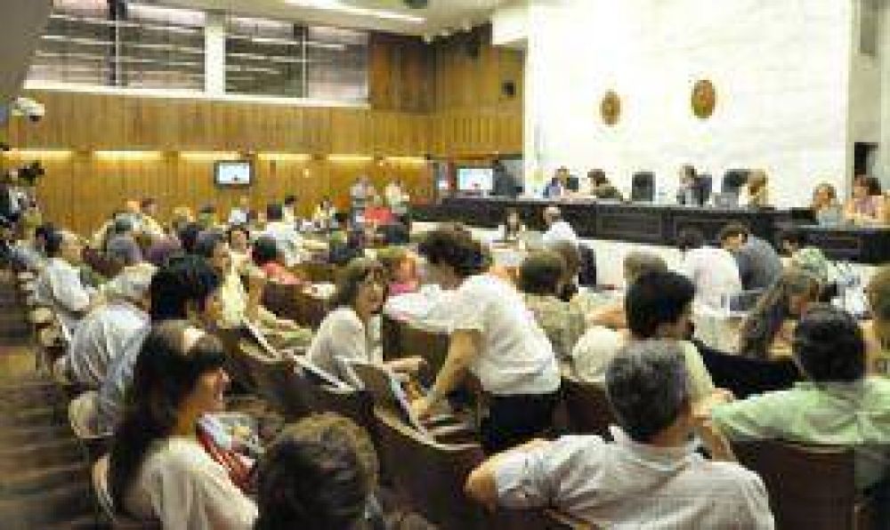 5D: Funcionarios nacionales arribar�n para la sentencia