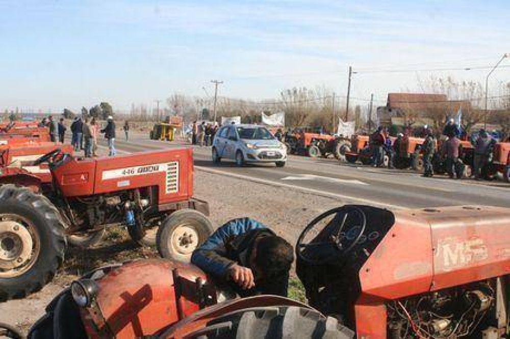 Productores frut�colas preparan tractorazo de no obtener respuesta