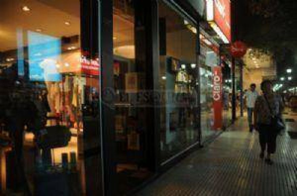 Segundo apag�n en contra de una feria habilitada