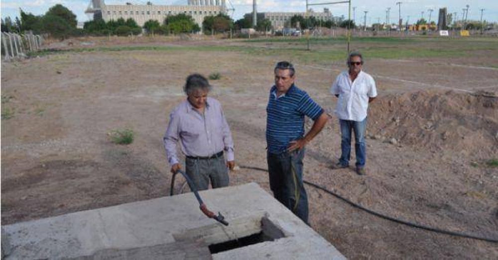 Contin�a el apoyo a Instituciones Deportivas 