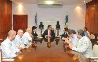 En el barrio Don Bosco construir�n 129 viviendas, obras cloacales, desag�es, alumbrado y forestaci�n