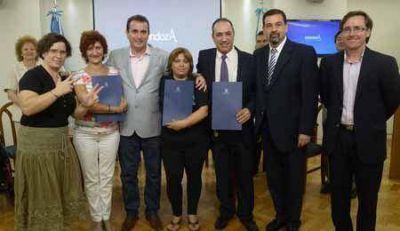 Mendoza es la primera provincia con una ley para la comunicaci�n de las personas con discapacidad  