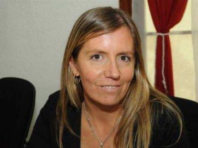La Ministra de Deportes abri� las Jornadas de Evaluaci�n de los Juegos Binacionales � Santiago 2012
