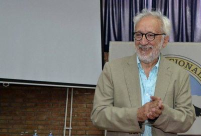 Luis Sacafati fue nombrado Doctor Honoris Causa de la UNCuyo 