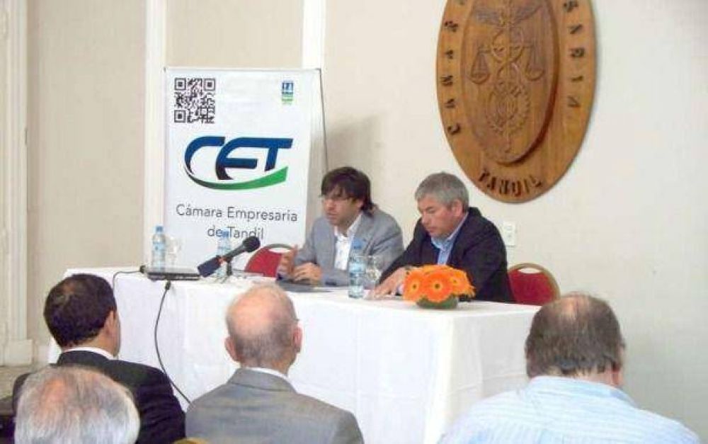 Tandil: Bossio explic� alcances del plan Pro.Cre.Ar a empresarios